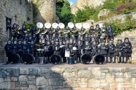 Kostuem2015 1